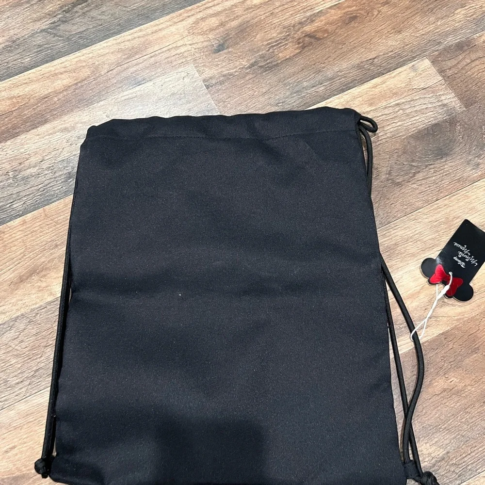 Very nice cute Disney bag❤️🖤 - Picture 2 of 5